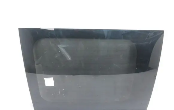 Opel Vivaro Rear side window 