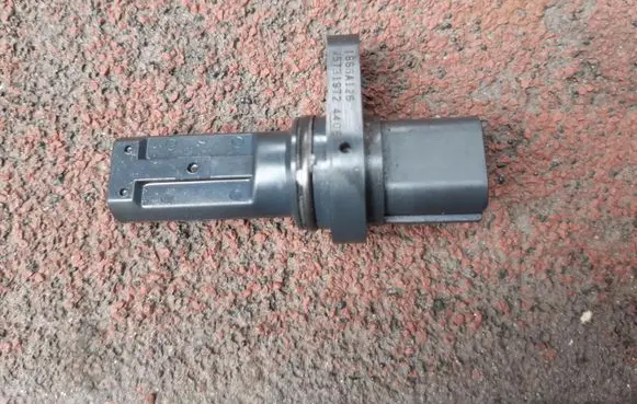 Mitsubishi Lancer X Timing belt tensioner 
