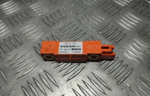 Volvo XC90 Airbag deployment crash/impact sensor 8651754 130404 005603