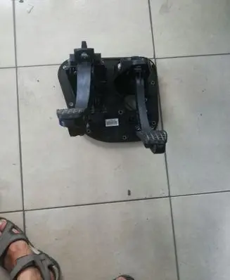 Iveco Daily 5th gen Pedal assembly 5801492032
