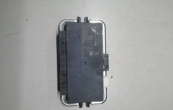 BMW 5 F10 F11 Light module LCM 9313929 0000106B