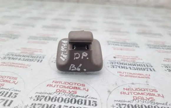 Volkswagen PASSAT B6 Sun visor clip/hook/bracket 1K0857561B