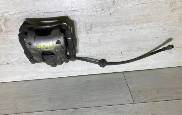 Dacia Sandero III Front brake caliper 41005593r