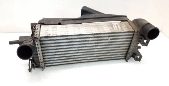 Ford Focus Intercooler radiator CV619L440VC FCC7A X1436001
