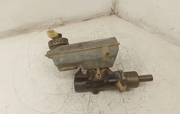 Ford Galaxy Master brake cylinder 7M1611303
