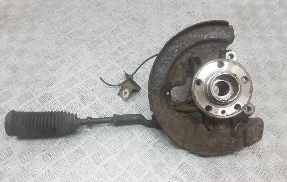 Volvo S60 Front wheel hub 6G913K170A
