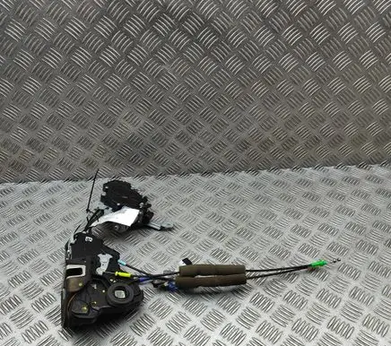 Lexus LS 460 - 600H Front door lock 6903050320
