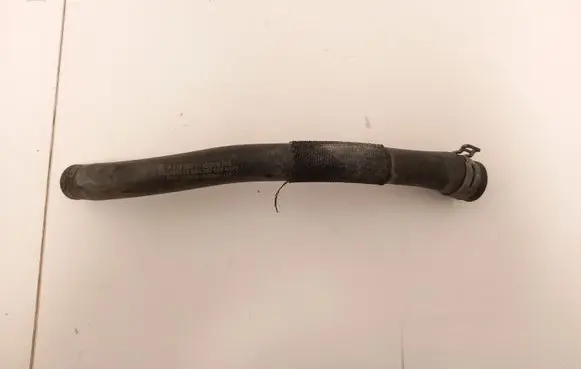 Mercedes-Benz E W212 Engine coolant pipe/hose A2125061135