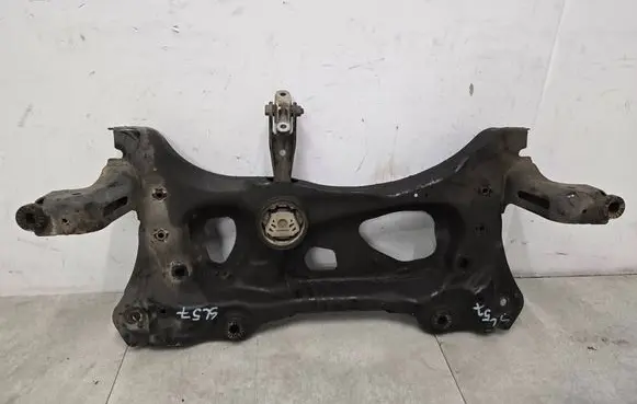 Volkswagen Golf VII Front subframe 5Q0199868 1715410A