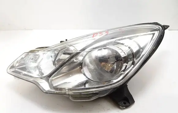 Citroen DS3 Headlight/headlamp 9677038380 31102013