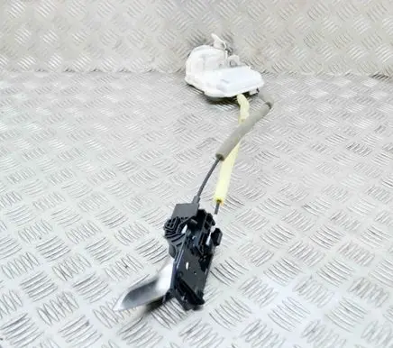 Mazda CX-3 Coupe door lock (next to the handle) 