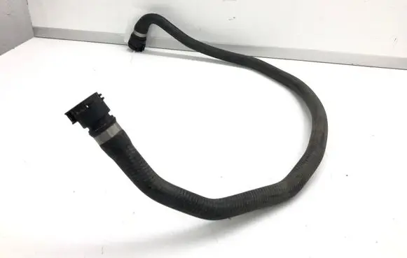 BMW 5 E60 E61 Engine coolant pipe/hose 7787458