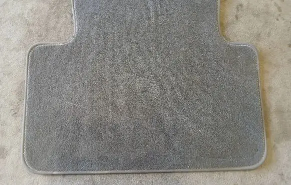 Porsche Macan (95B) Rear floor mat 