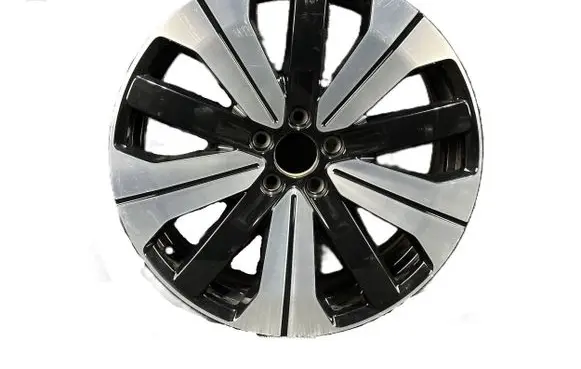 Volvo XC40 R19 alloy rim 32358728