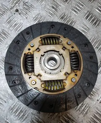 Chevrolet Aveo Clutch pressure plate 3000950696