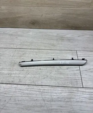Audi A3 S3 8V Front door trim bar 8V4867409