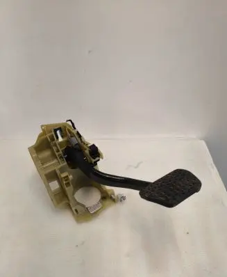 BMW 5 E60 E61 Brake pedal 6769221 4010613C