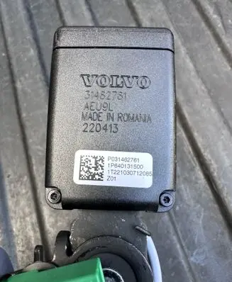 Volvo V60 Rear seatbelt buckle 31462761 P031462761