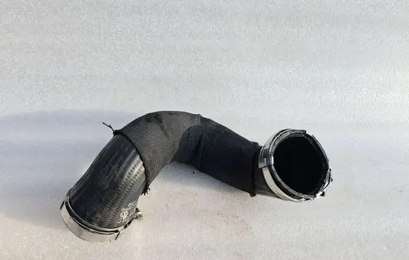 Audi A6 S6 C6 4F Intercooler hose/pipe 4F0145737G