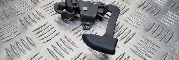 Peugeot 106 Seat back rest lock catch 