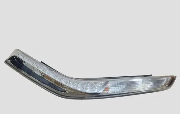 Nissan Leaf I (ZE0) Rear/tail lights 265553NLX