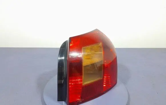 Toyota Corolla E120 E130 Rear/tail lights 