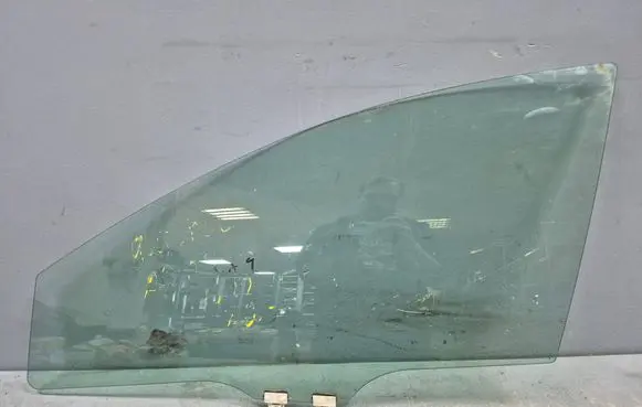 Mazda CX-9 Front door window glass four-door