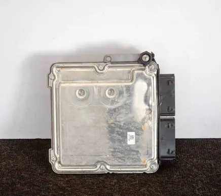 Ford Focus Engine control unit/module F1EA12B684CA 0261S17475