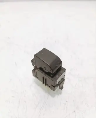 Toyota Avensis T250 Electric window control switch 8481005050 37080A261B06