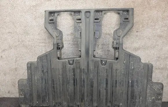Polestar 2 Trunk boot underbody cover/under tray 31694427