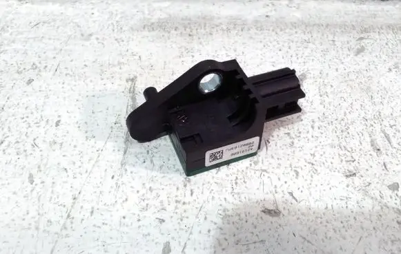 Volkswagen PASSAT B7 Airbag deployment crash/impact sensor 5N0959351B