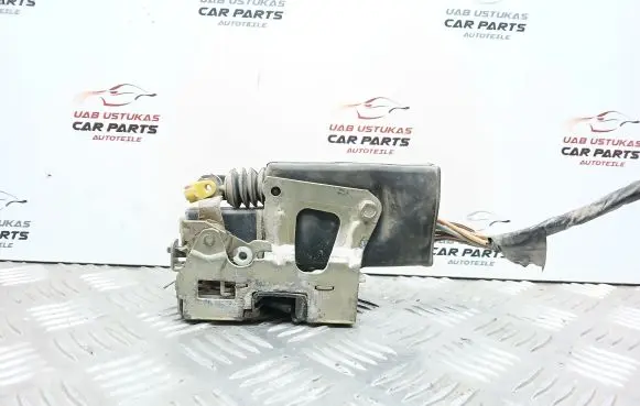 Renault Espace II Front door lock