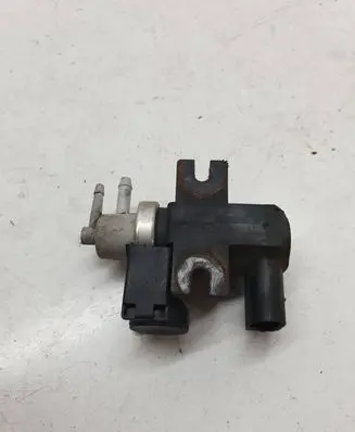 Audi A4 S4 B7 8E 8H Turbo solenoid valve 8E0906627C 72290313 05T111