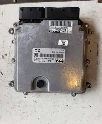 Honda Accord Engine control unit/module 0281015301