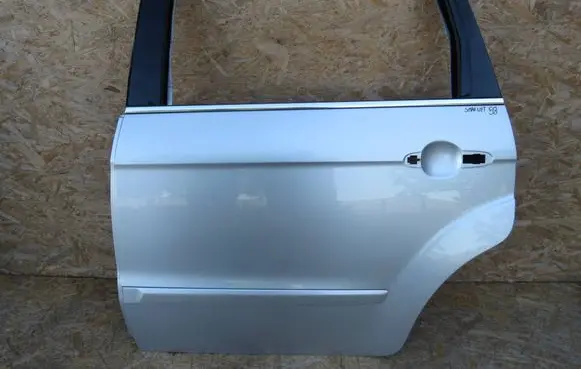 Ford S-MAX Rear door 