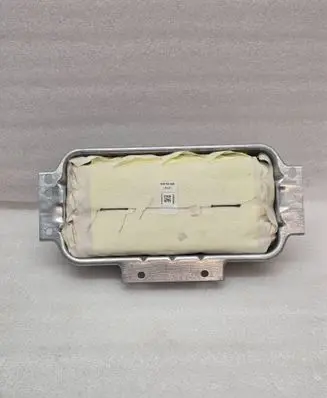 Mercedes-Benz GL X166 Passenger airbag 166860240
