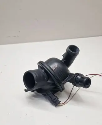 BMW 5 F10 F11 Thermostat 6601544 6644619 6371059