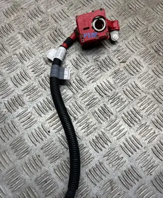 Positive cable (battery)