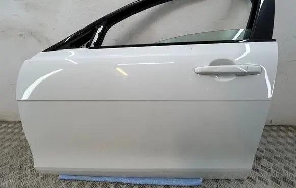Jaguar XE Front door
