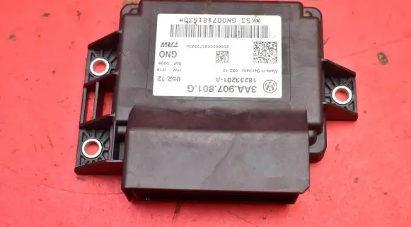 Volkswagen PASSAT CC Engine control unit/module ECU 3AA907801G
