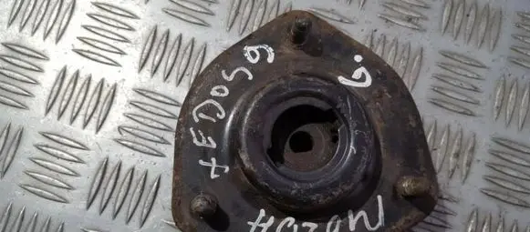Mazda Xedos 9 Coil spring mount 