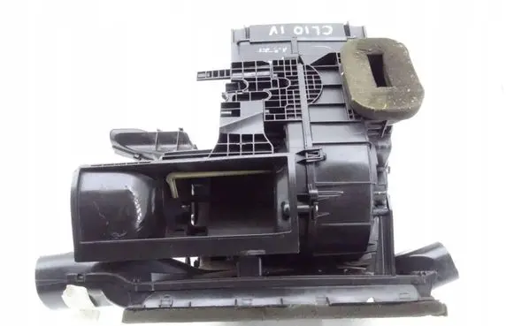Renault Clio III Interior heater climate box assembly housing 8200784930