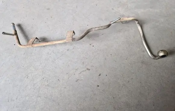 Toyota Hilux (AN10, AN20, AN30) Fuel main line pipe