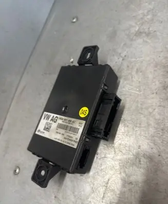 Audi A6 S6 C7 4G Gateway control module 4G0907468AC