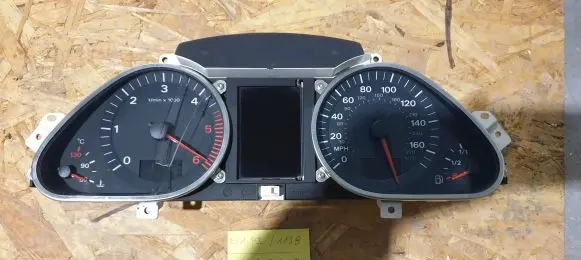 Audi A6 S6 C6 4F Speedometer (instrument cluster) 4F0920900M