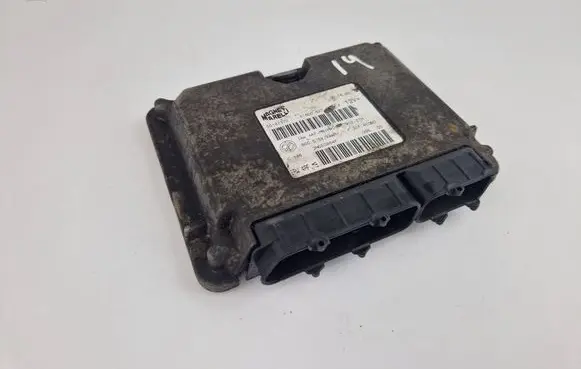 Fiat Ducato Engine control unit/module 55187372 3NGEGB64F 616006275