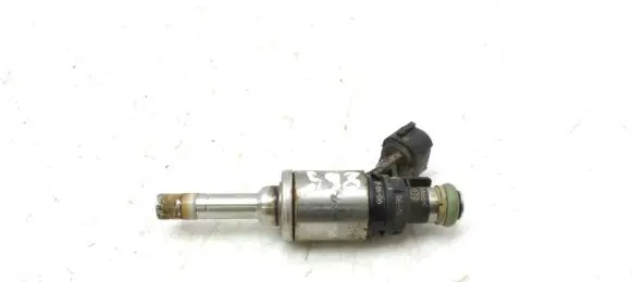 Suzuki SX4 S-Cross Fuel injector 02651500299