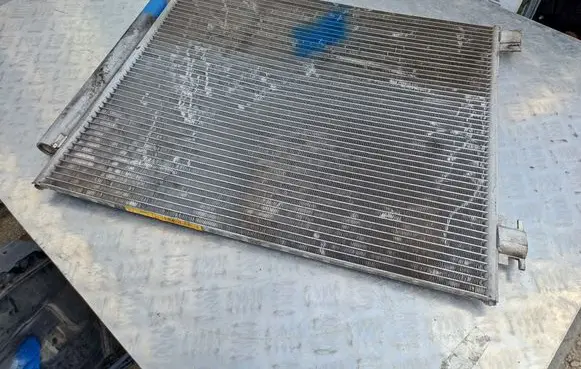 Nissan Qashqai A/C cooling radiator (condenser) 921006951R