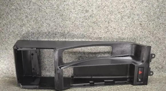 BMW 3 E46 Center console ZZ8218302 51168213680
