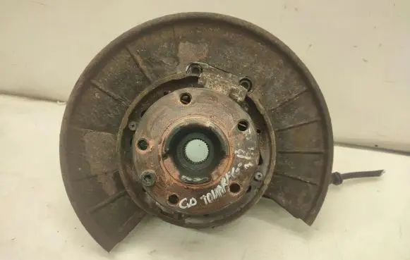 Volkswagen Touareg II Rear wheel hub